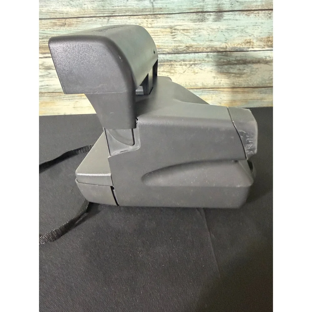 Polaroid OneStep CloseUp Instant Camera OS Gray Excellent 600 Film 90s Vintage